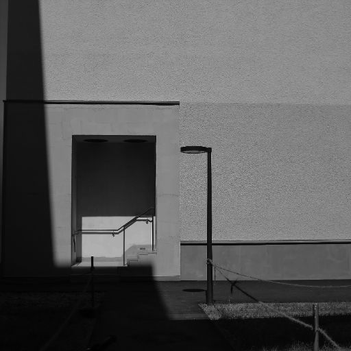 Architektur, Licht und Schatten: Fotografie von Nathalie Cerri